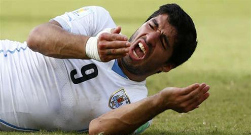 تقارير: التحكيم الرياضي مستعد لتخفيف عقوبة لويس سواريز